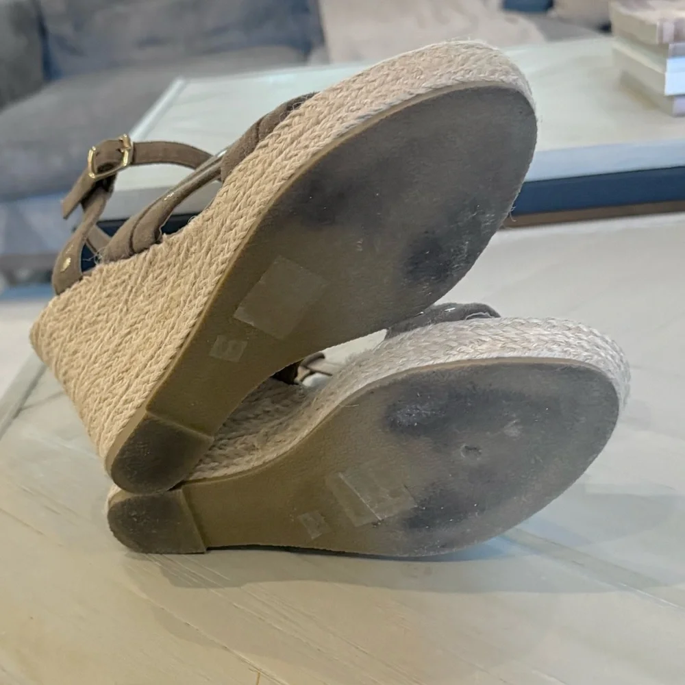 Boutique, Chic, Boho Women's Brown/Tan Wedge Sandals Size 9.